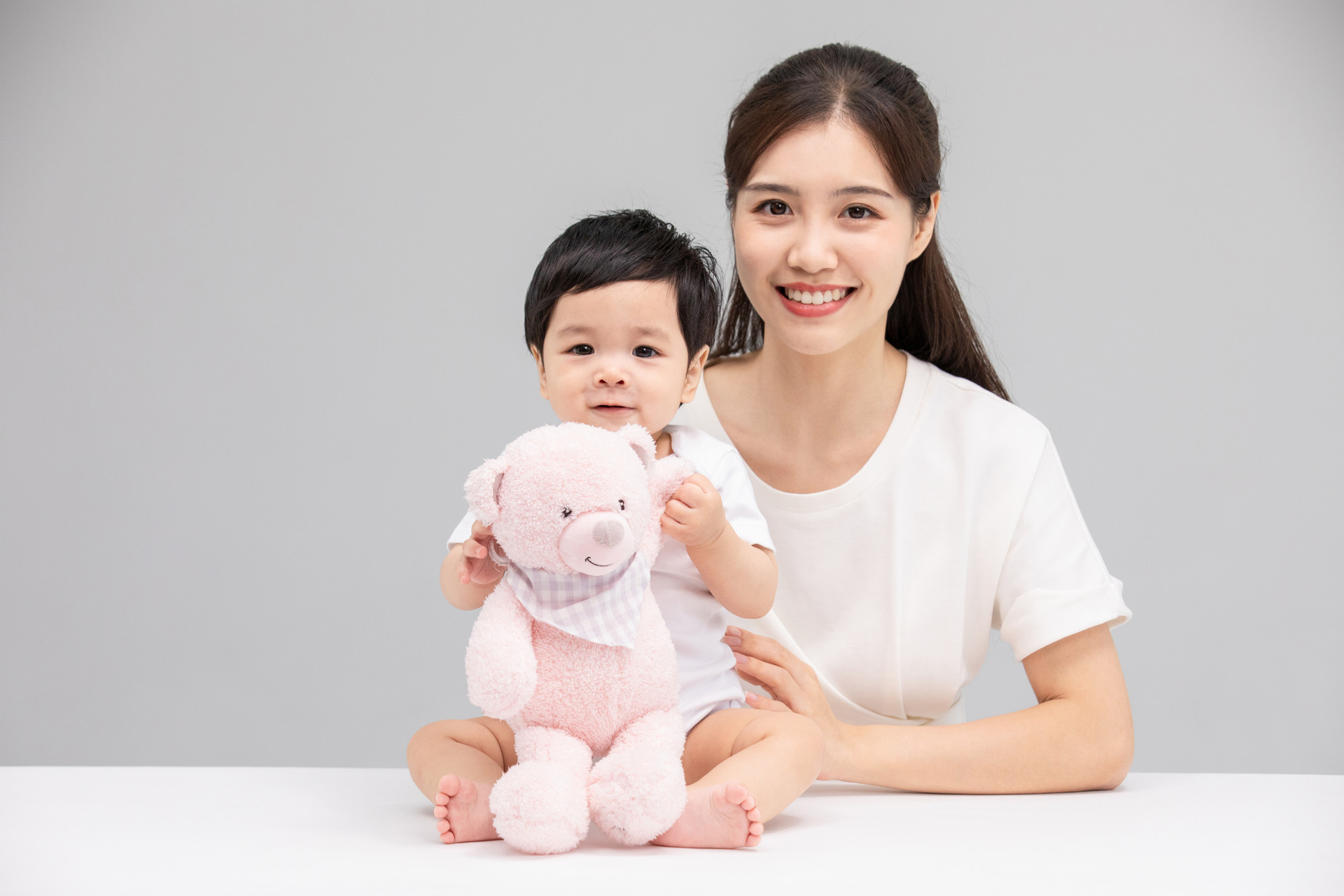 Causes and Remedies for Diarrhea in Newborns: A Guide for New Moms