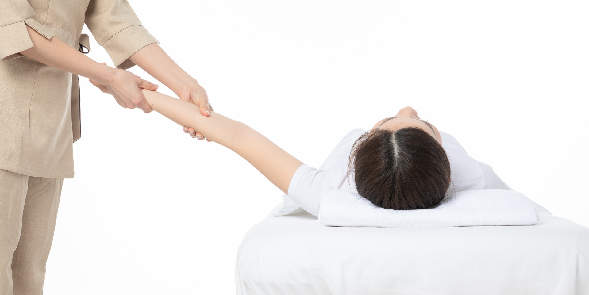 Alleviating Stomach Pain: The Power of Palm Acupoints and Chinese Medicines