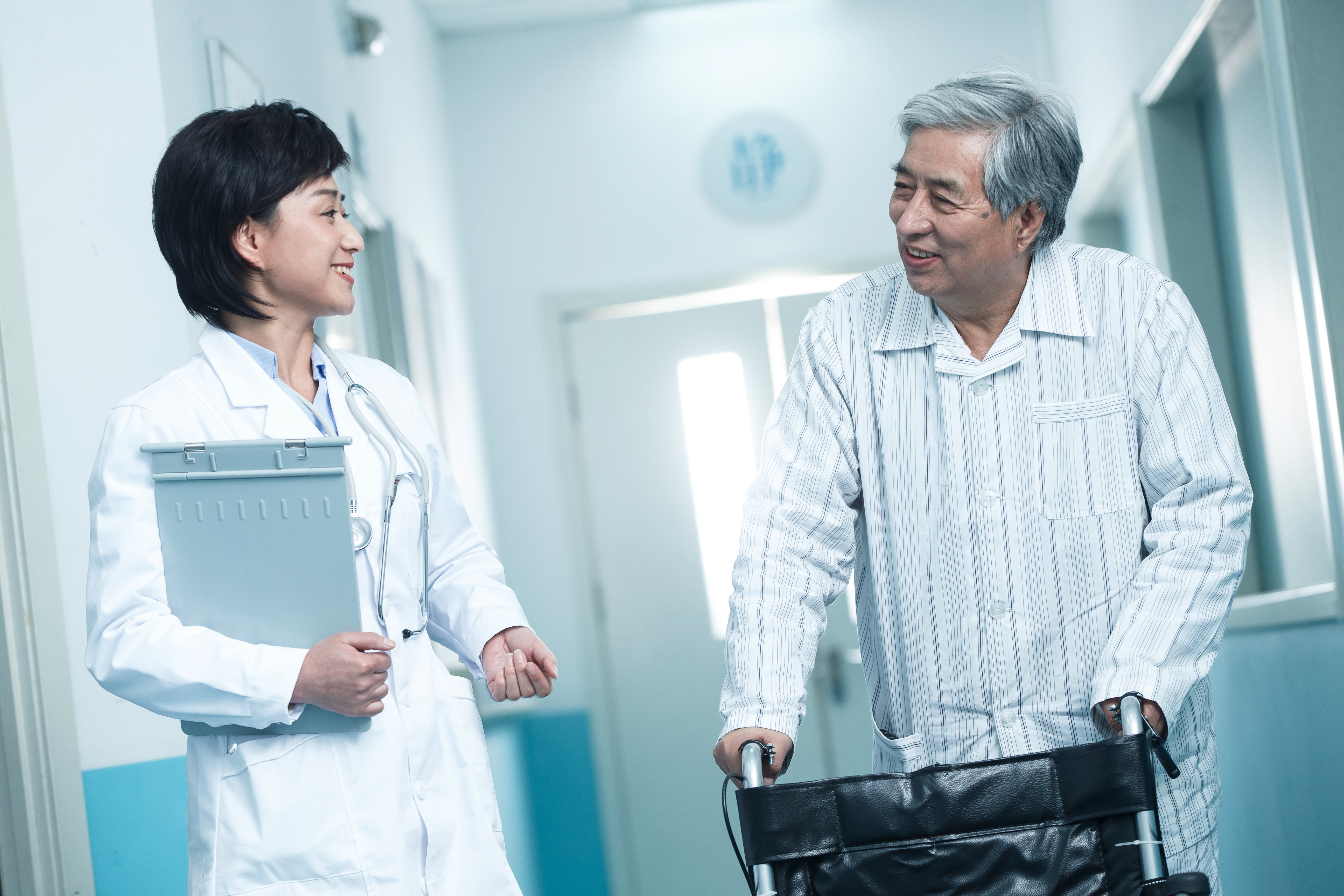 Winter Health Care for the Elderly: Tips for Staying Safe and Healthy