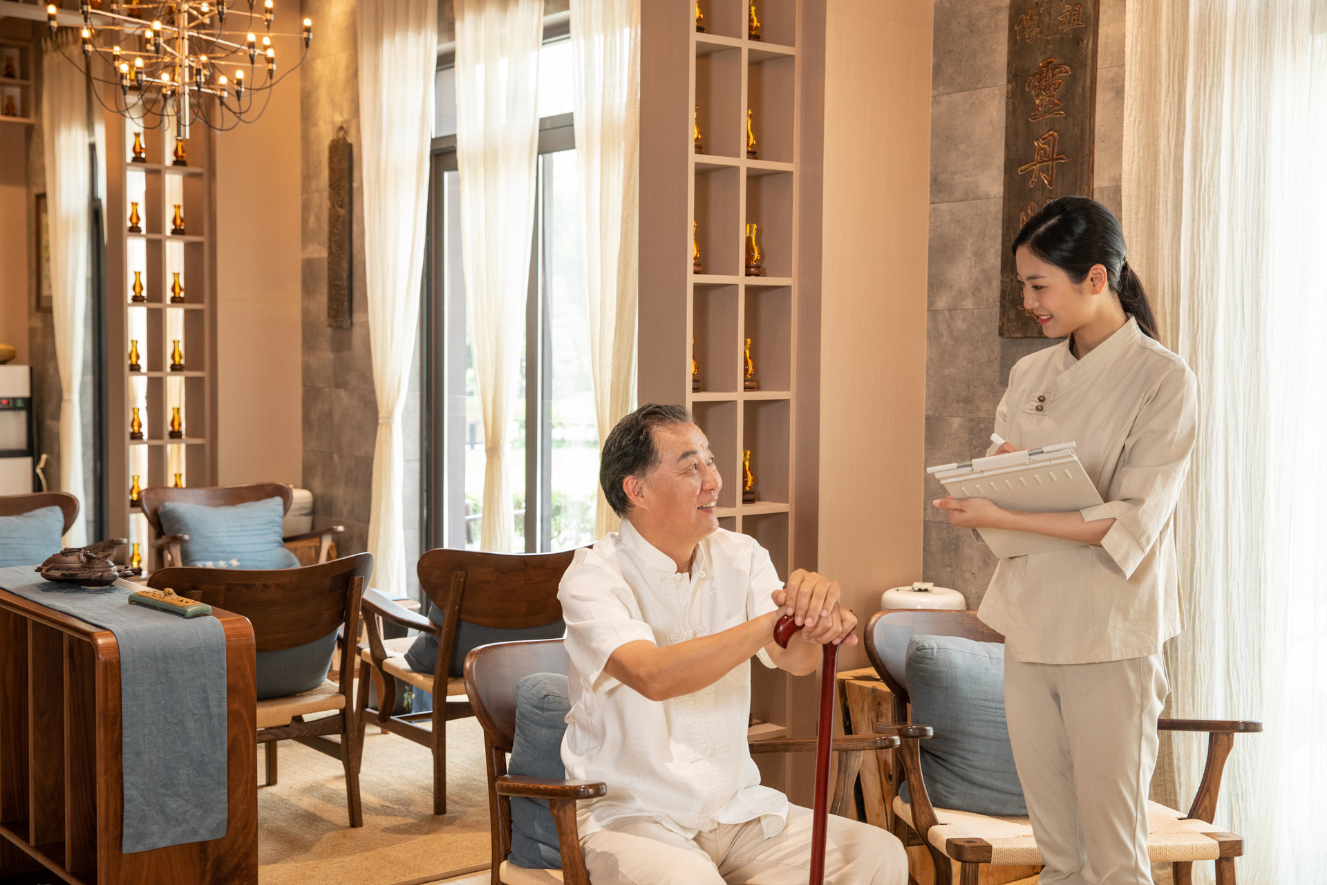The Benefits and Contraindications of Ai Jiu in Traditional Chinese Medicine